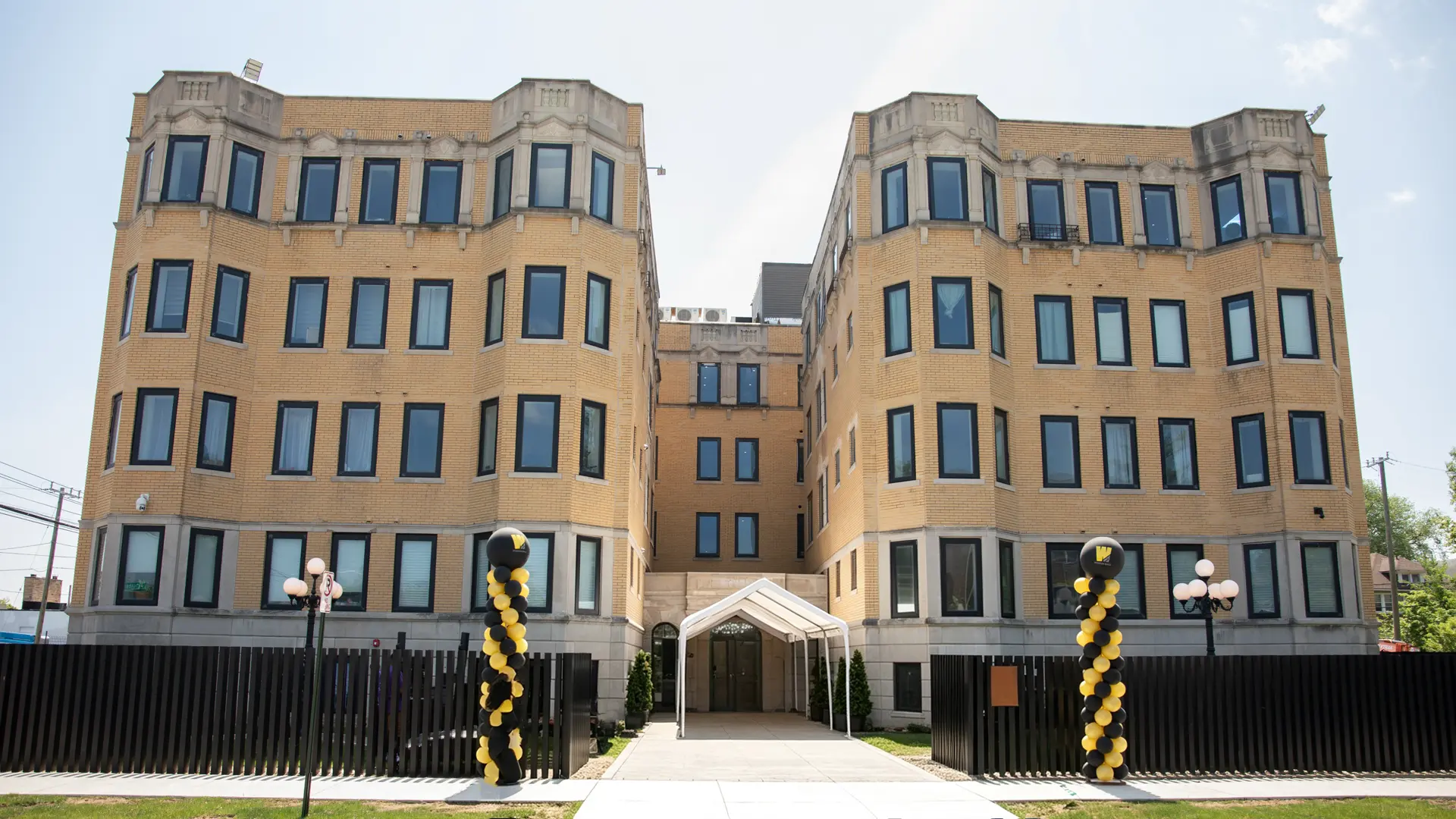 Honoring History, DNAKE Cloud-Based Intercom System Builds Smarter Communities at Weston Hall
